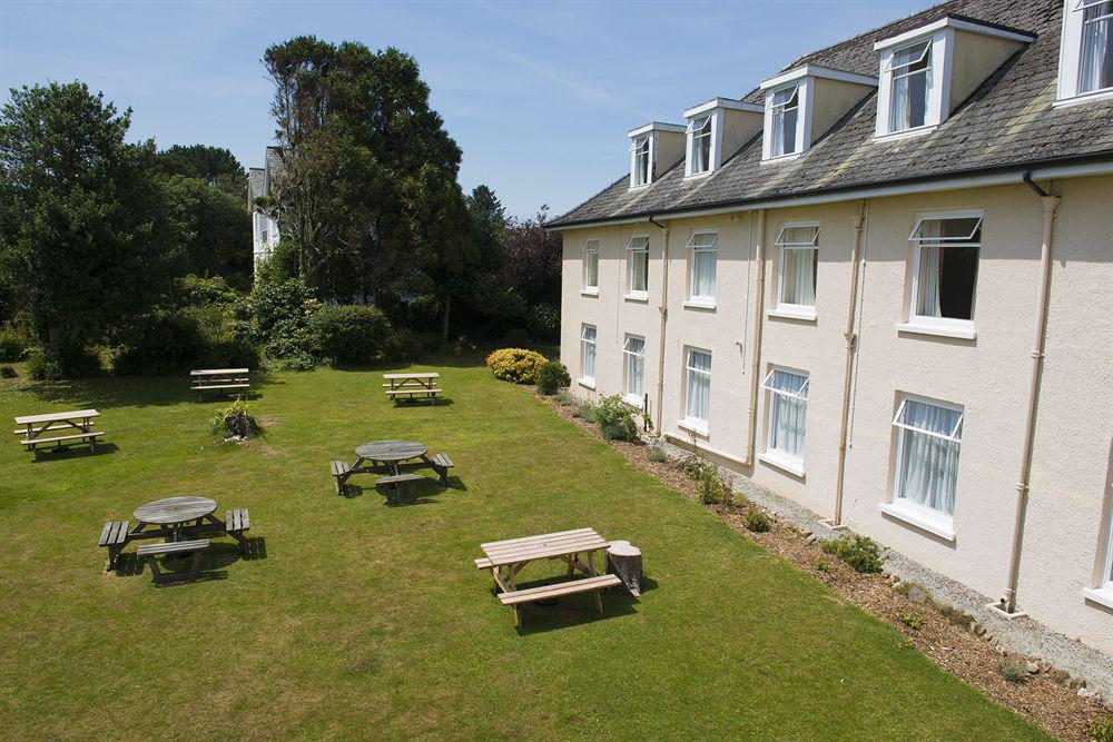 Cliff Head Hotel Carlyon Bay Exterior photo